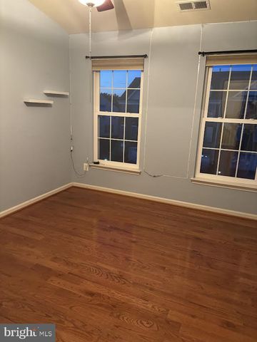 43725 BANSHEE HEIGHTS TER, Ashburn, VA 20148