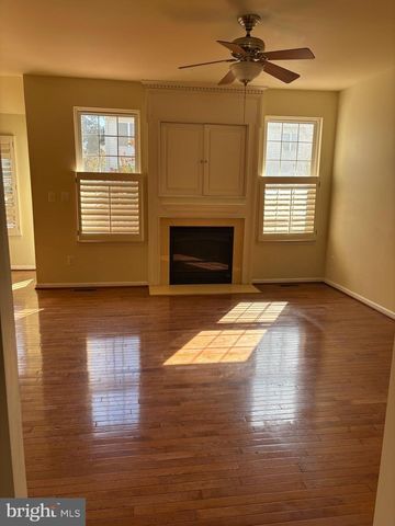 43725 BANSHEE HEIGHTS TER, Ashburn, VA 20148