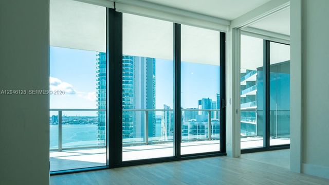 650 NE 32nd St 2102, Miami, FL 33137