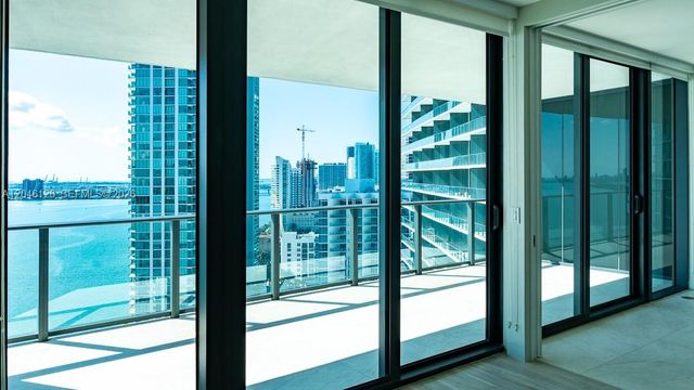 650 NE 32nd St 2102, Miami, FL 33137
