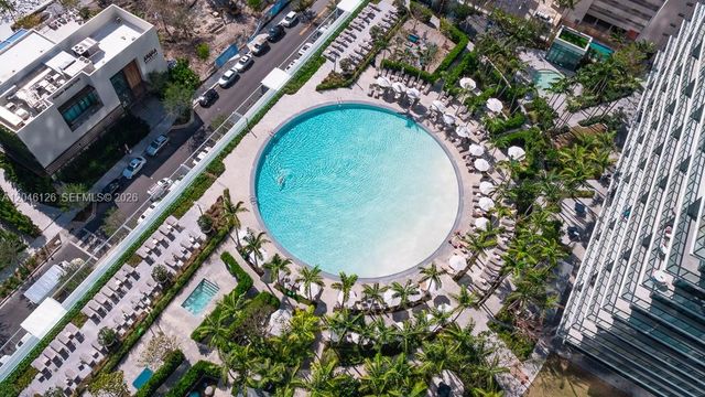 650 NE 32nd St 2102, Miami, FL 33137