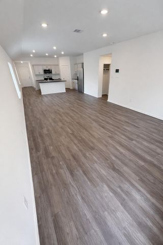 6059 Canyon Dawn Drive, Spring, TX 77373