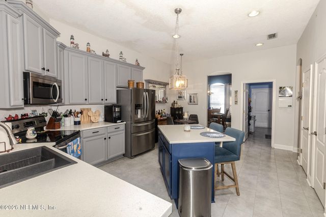 33059 SUNNY PARKE Circle, Fernandina Beach, FL 32034