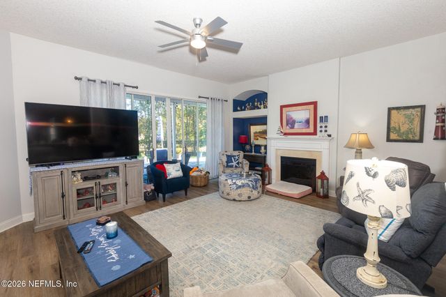 33059 SUNNY PARKE Circle, Fernandina Beach, FL 32034