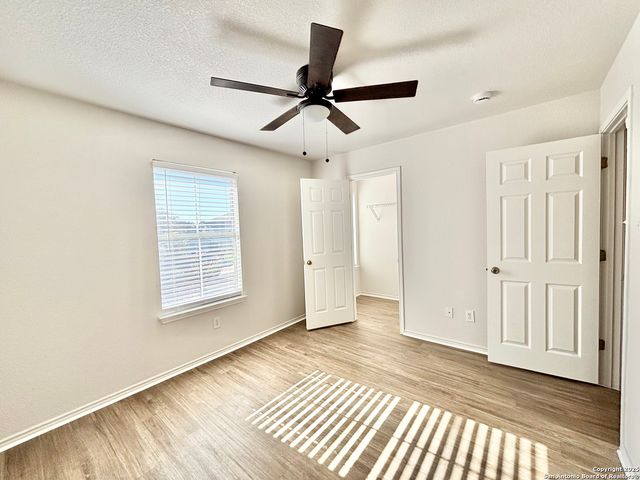 6915 Opal, Converse, TX 78109