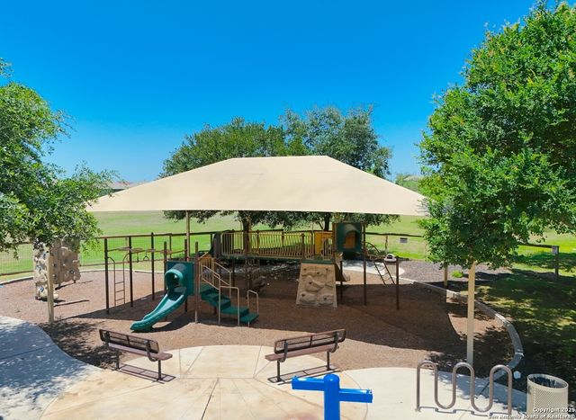 6915 Opal, Converse, TX 78109