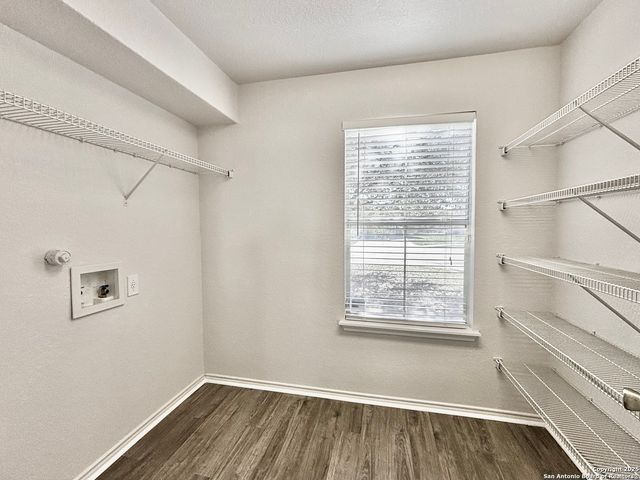 6915 Opal, Converse, TX 78109