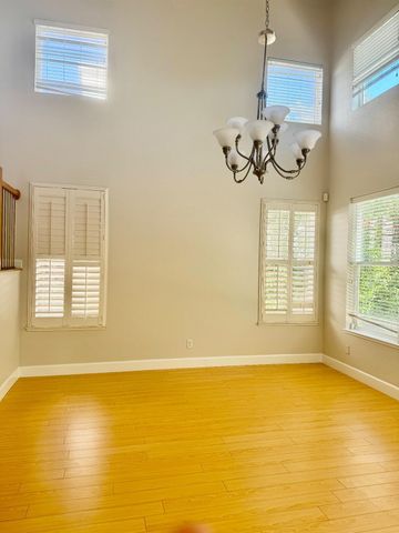 2206 Minden way, Sacramento, CA 95835