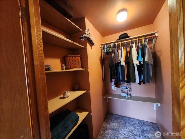 1802 N 35th Street, Mount Vernon, WA 98273