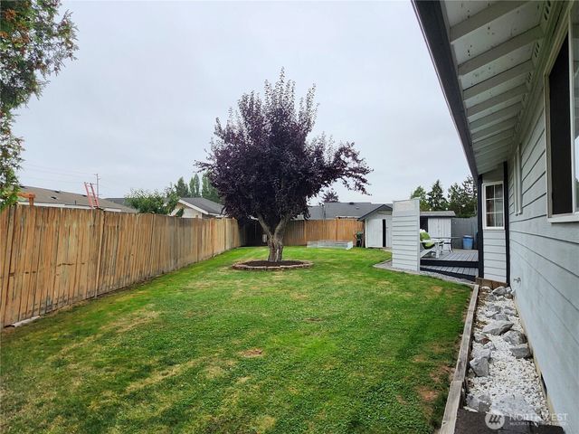 1802 N 35th Street, Mount Vernon, WA 98273