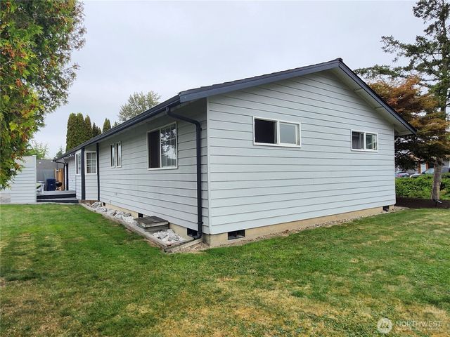 1802 N 35th Street, Mount Vernon, WA 98273