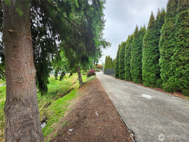 1802 N 35th Street, Mount Vernon, WA 98273