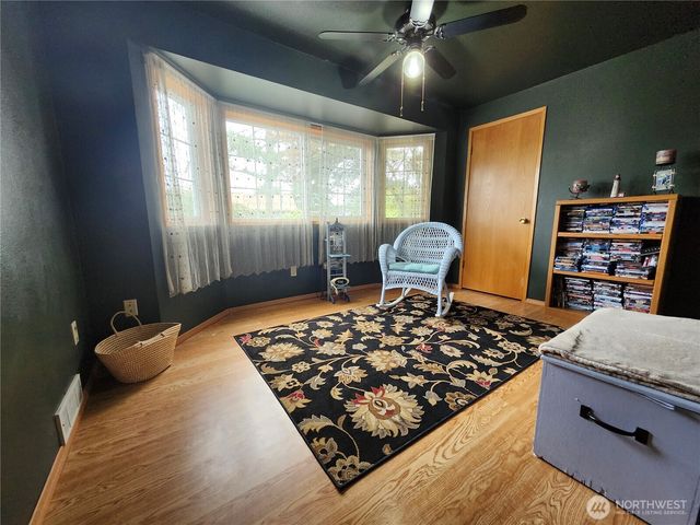 1802 N 35th Street, Mount Vernon, WA 98273