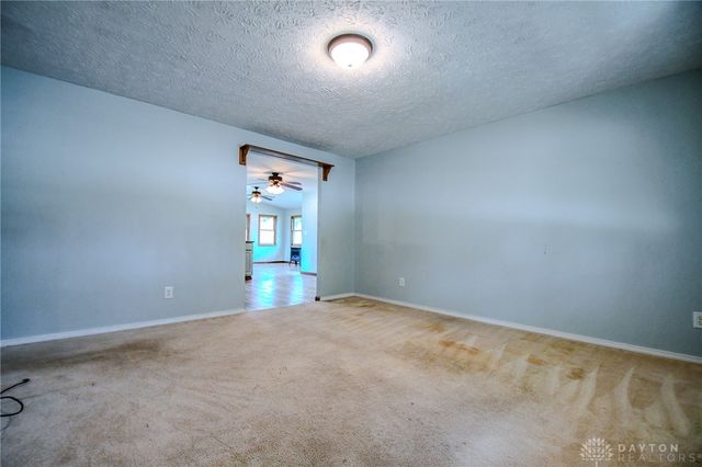 7240 Stonehurst Drive, Huber Heights, OH 45424