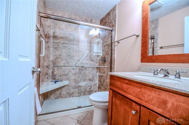 7240 Stonehurst Drive, Huber Heights, OH 45424