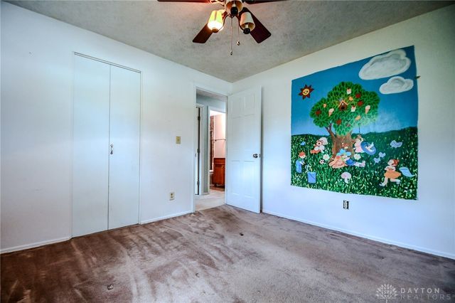 7240 Stonehurst Drive, Huber Heights, OH 45424
