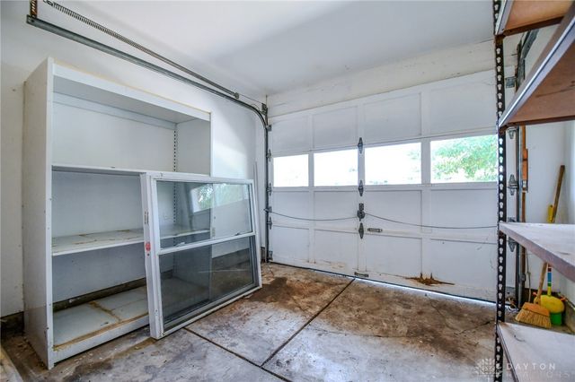 7240 Stonehurst Drive, Huber Heights, OH 45424