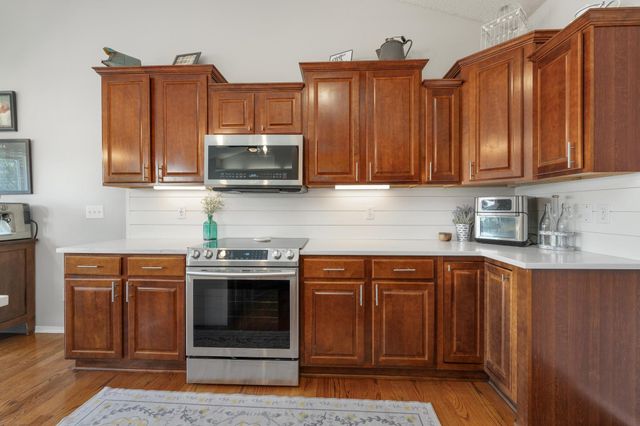 603 W Fieldstone Ct, Andover, KS 67002