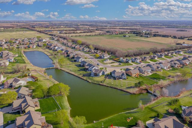 603 W Fieldstone Ct, Andover, KS 67002