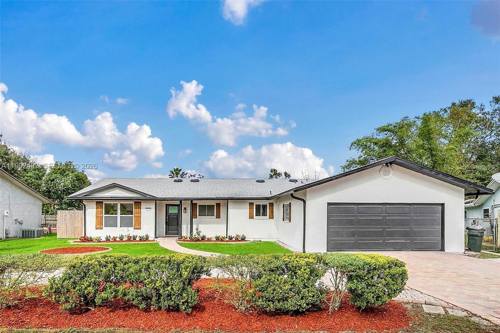 8622 Baylor Circle, Orlando, FL 32817