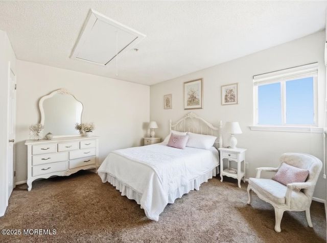 4510 Norma Place, Toms River, NJ 08755