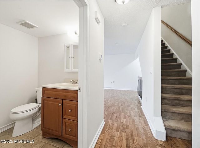 4510 Norma Place, Toms River, NJ 08755