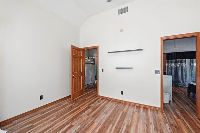 381 N JUNGLE ROAD, Geneva, FL 32732