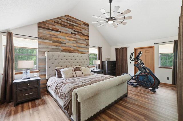 381 N JUNGLE ROAD, Geneva, FL 32732