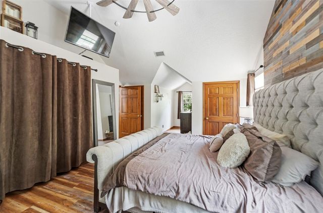381 N JUNGLE ROAD, Geneva, FL 32732