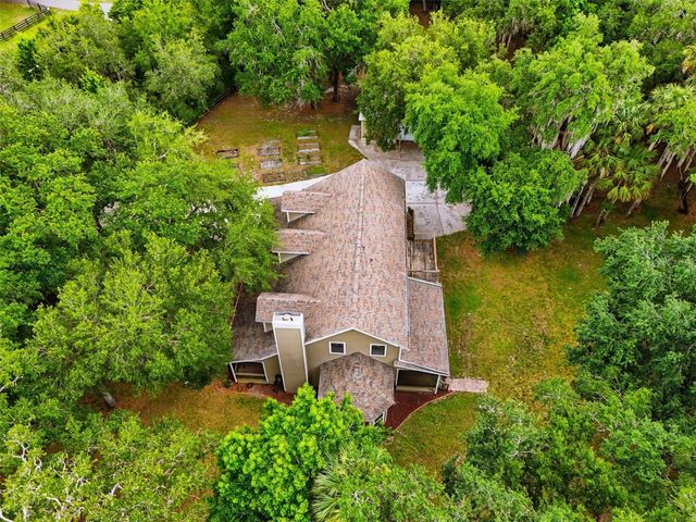 381 N JUNGLE ROAD, Geneva, FL 32732