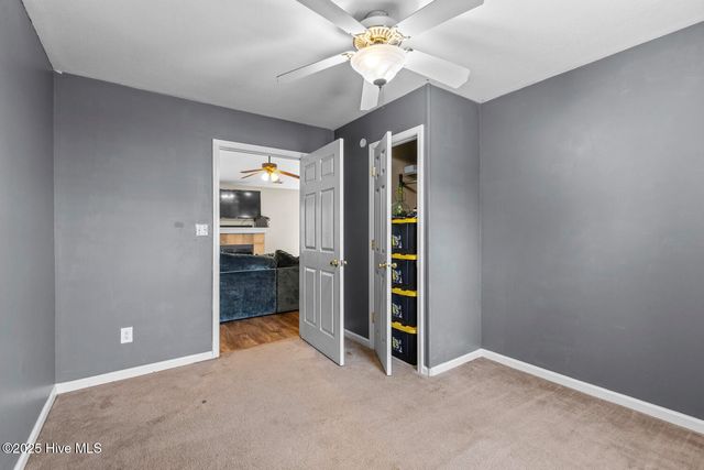 101 Sand Court, Jacksonville, NC 28546