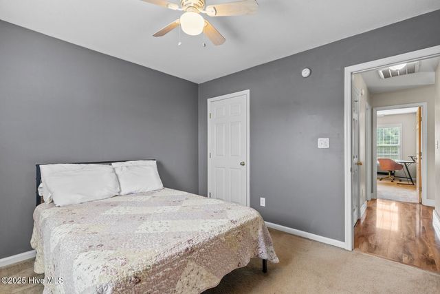 101 Sand Court, Jacksonville, NC 28546