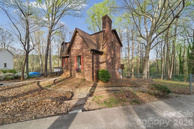 200 Maple Court, Lexington, NC 27295
