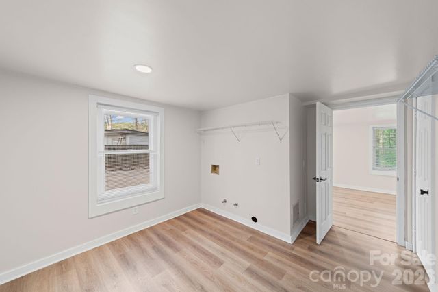 200 Maple Court, Lexington, NC 27295