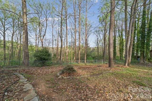 200 Maple Court, Lexington, NC 27295