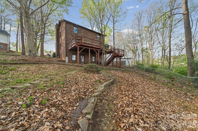 200 Maple Court, Lexington, NC 27295
