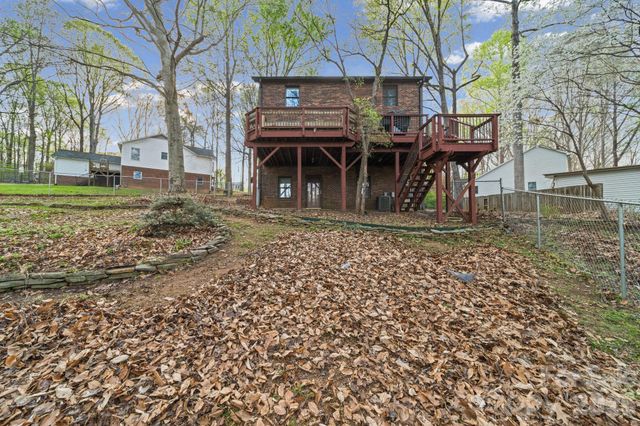 200 Maple Court, Lexington, NC 27295