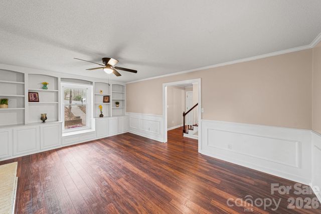 200 Maple Court, Lexington, NC 27295