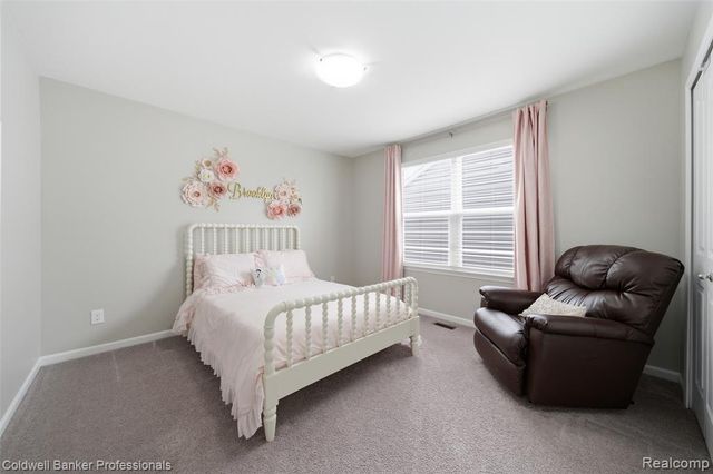 2461 Massoit Road, Royal Oak, MI 48073