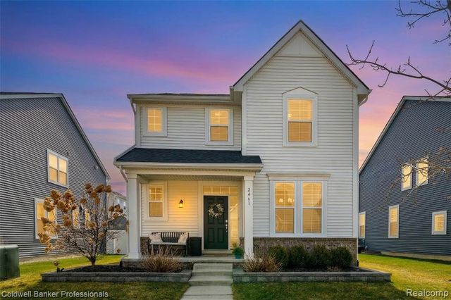 2461 Massoit Road, Royal Oak, MI 48073