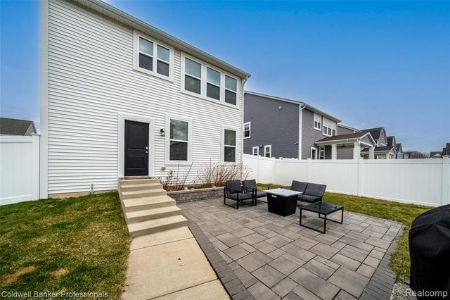 2461 Massoit Road, Royal Oak, MI 48073