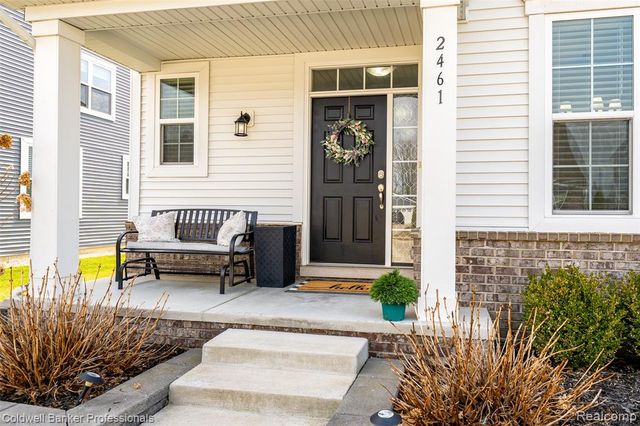 2461 Massoit Road, Royal Oak, MI 48073