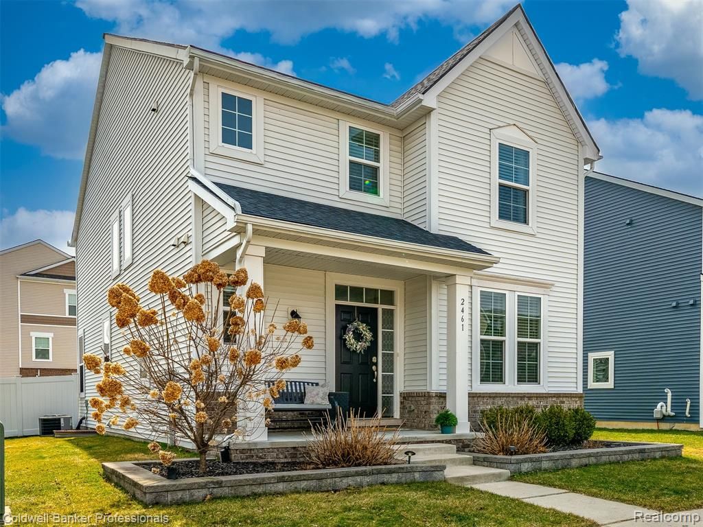 2461 Massoit Road, Royal Oak, MI 48073