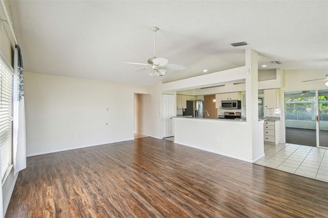 11147 BRAMBLELEAF WAY, Hudson, FL 34667