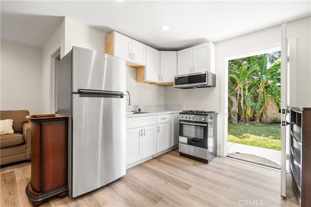 1562 W 31st Street, Long Beach, CA 90810
