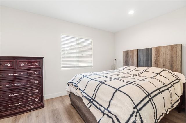 1562 W 31st Street, Long Beach, CA 90810