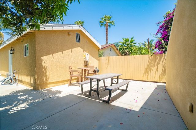 1562 W 31st Street, Long Beach, CA 90810