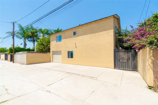 1562 W 31st Street, Long Beach, CA 90810