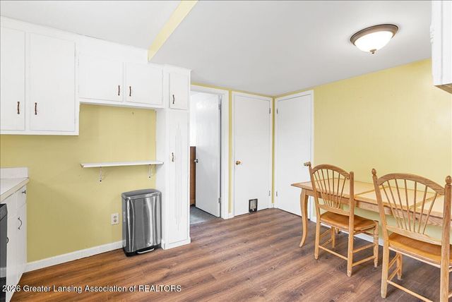 5662 E Clark Road, Bath, MI 48808