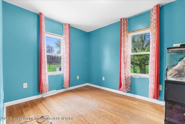 5662 E Clark Road, Bath, MI 48808
